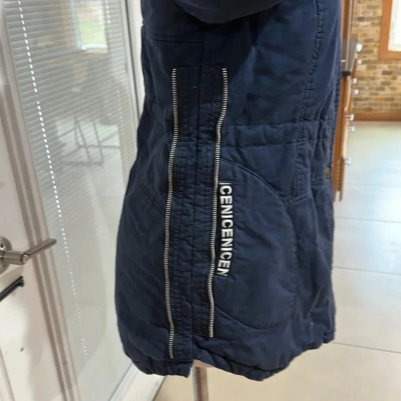 very warm cotton jacket with a hood - Picture 3 of 11